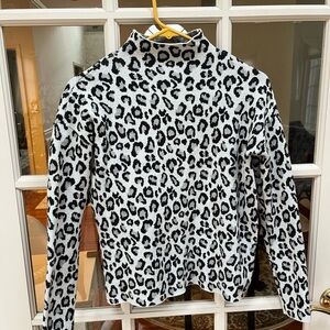 Ladies Cynthia Rowley, long sleeve sweater, mock turtleneck